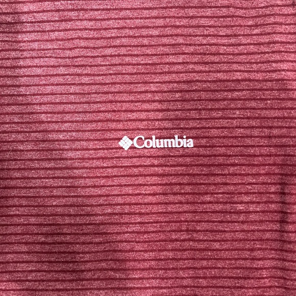 Columbia Men’s Red Burgundy Striped Logo Front Stretch Tshirt Size XL - Picture 4 of 7